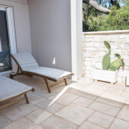 Kalavria Luxury Suites, Afroditi Suite With Magnificent Sea View And Private Swimming Pool. Poros Town Exterior photo