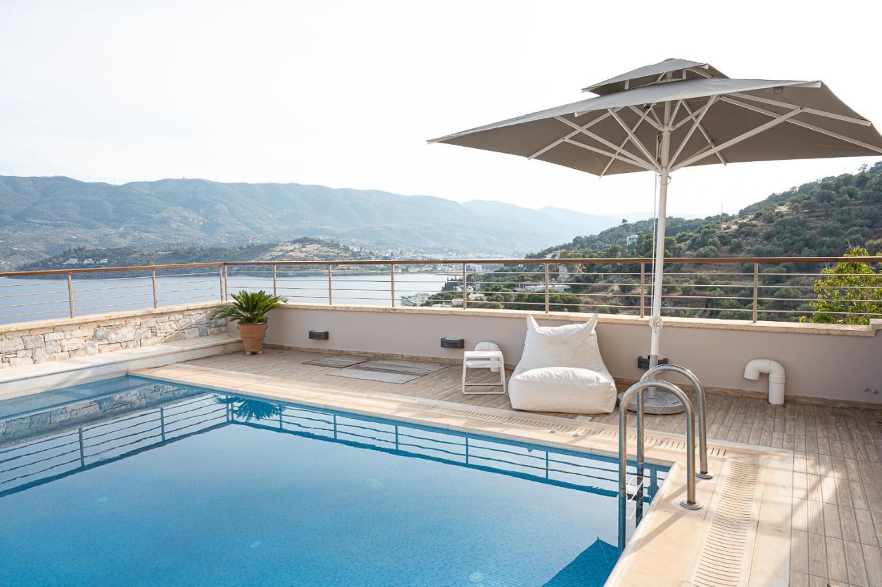 Kalavria Luxury Suites, Afroditi Suite With Magnificent Sea View And Private Swimming Pool. Poros Town Exterior photo