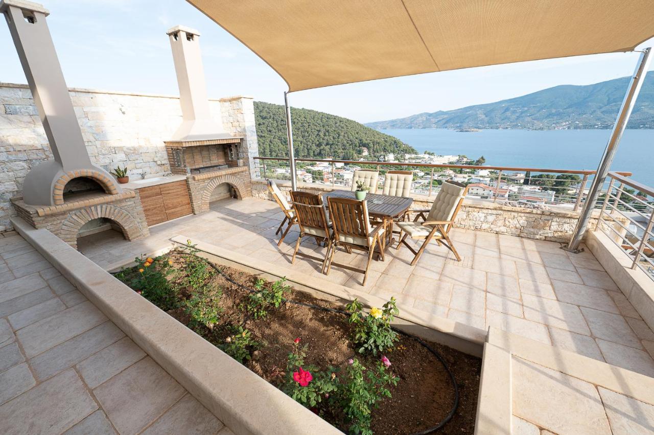 Kalavria Luxury Suites, Afroditi Suite With Magnificent Sea View And Private Swimming Pool. Poros Town Exterior photo